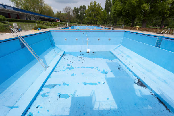 Best Professional water damage repair  in Pompton Lakes, NJ
